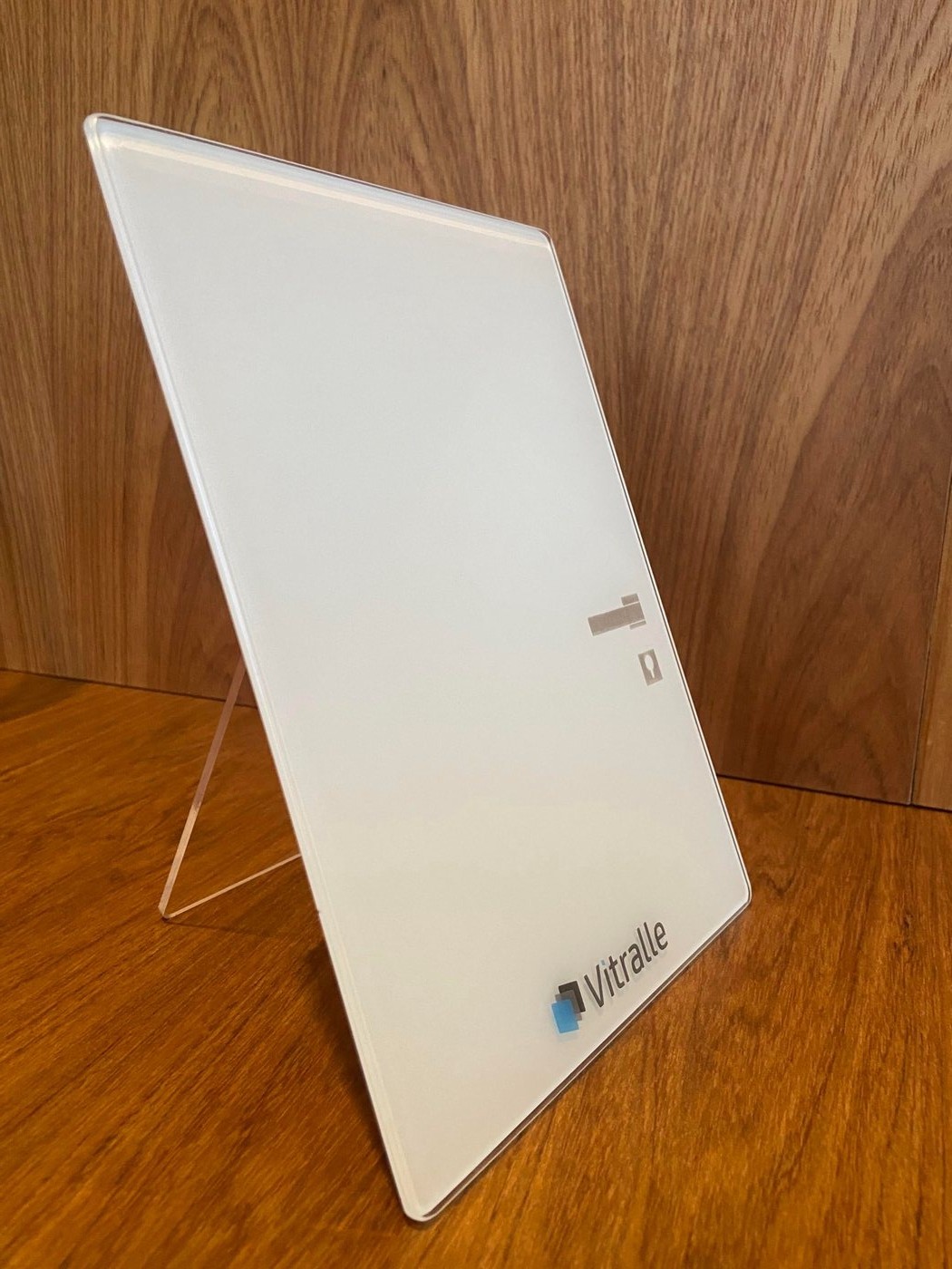 Display Vitralle em acrílico